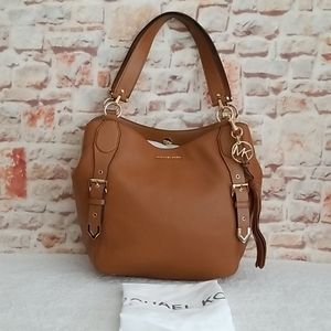 New Michael Kors Brooke Leather Shoulder Bag